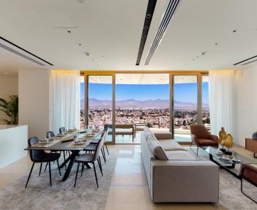 360 Tower Spacious Apartment