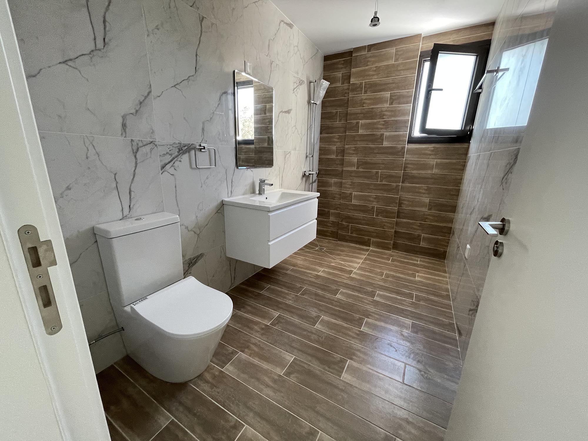 3 Bedrooms Apartment in Potamos Yermasoyias