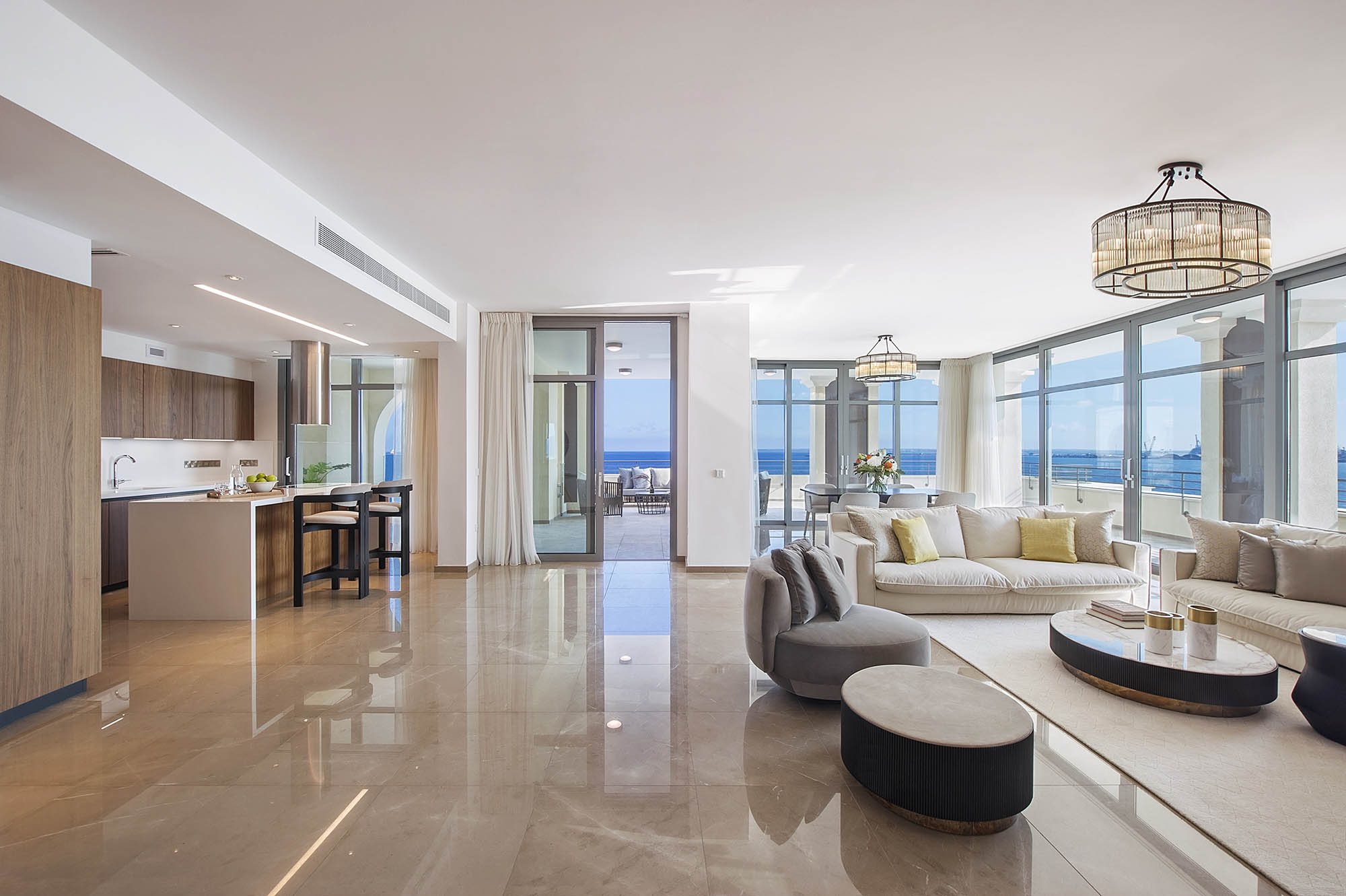 Unparalleled Sea Front Elegance