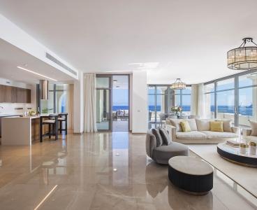 Unparalleled Sea Front Elegance