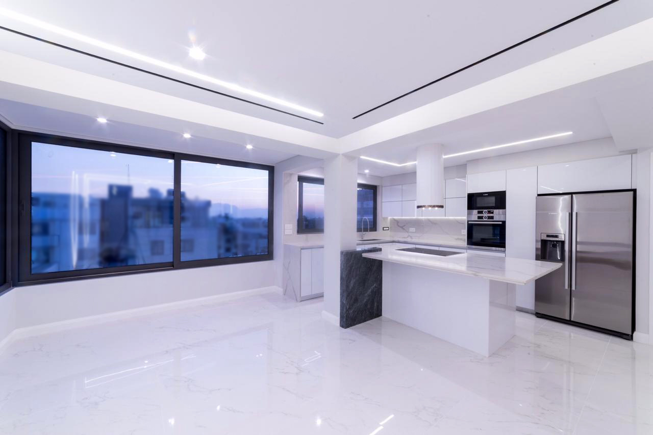 3 Bedrooms Apartment in Archiepiskopou Makariou