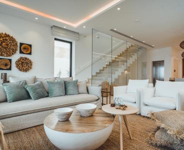 Be treated like a King