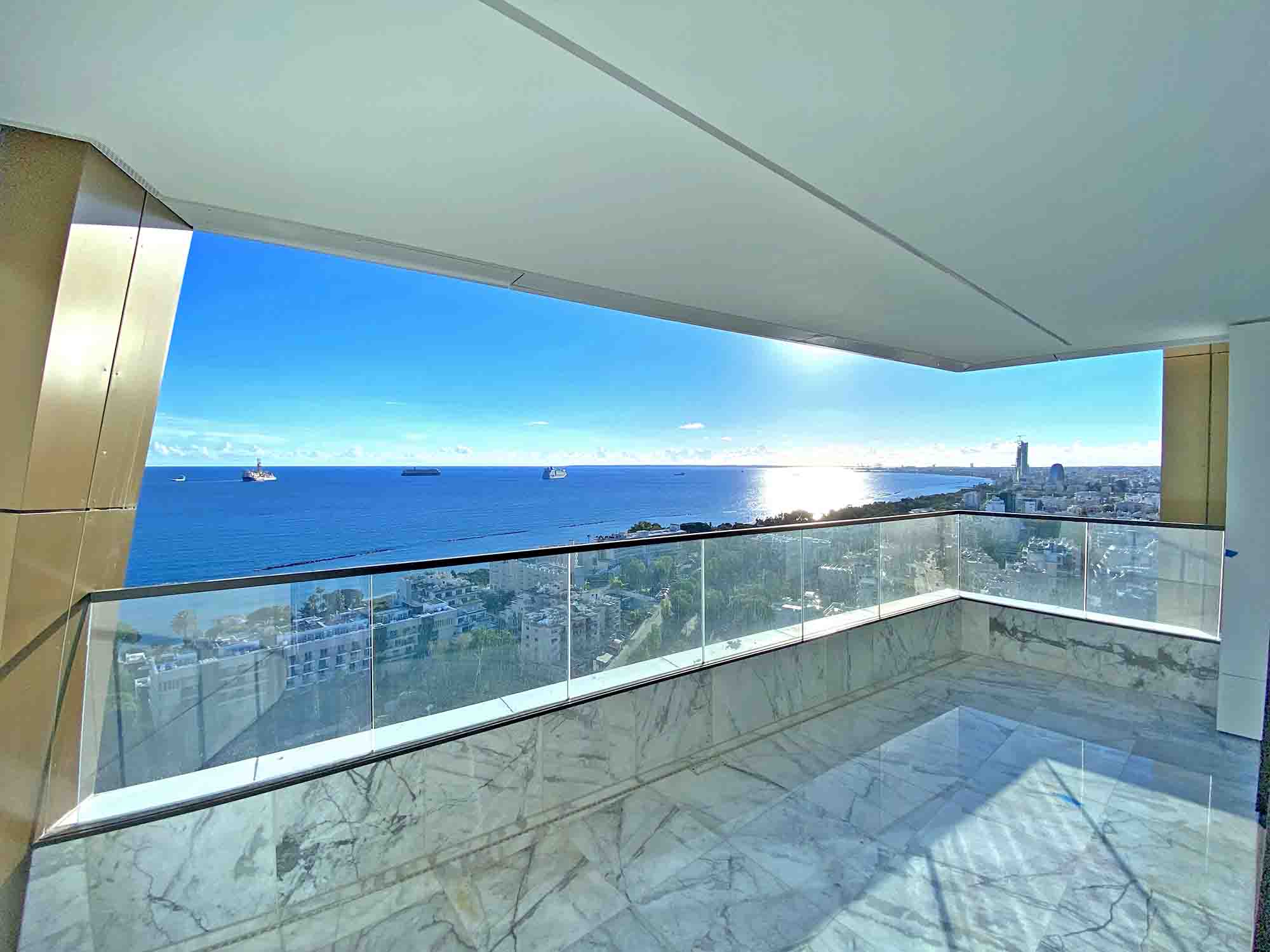 2 Bedrooms Apartment in Georgiou A