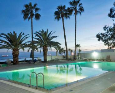 Beachfront Flat