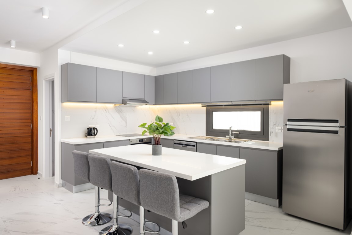 4 Bedrooms House in Agapis