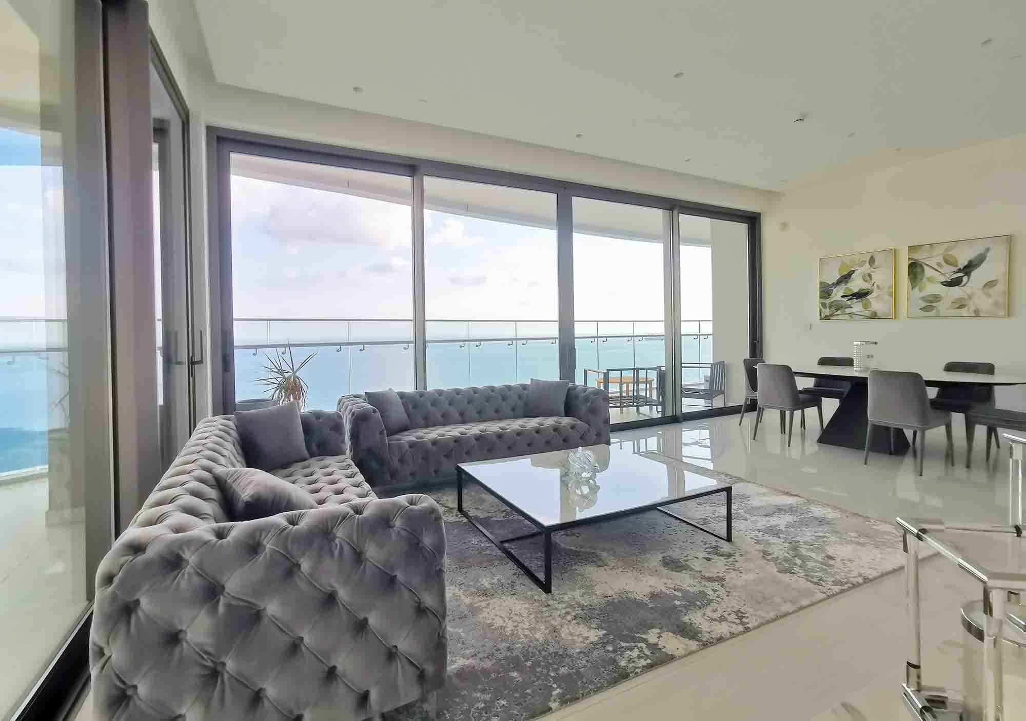 2 Bedrooms Apartment in 117-123 Vasileos Georgiou A