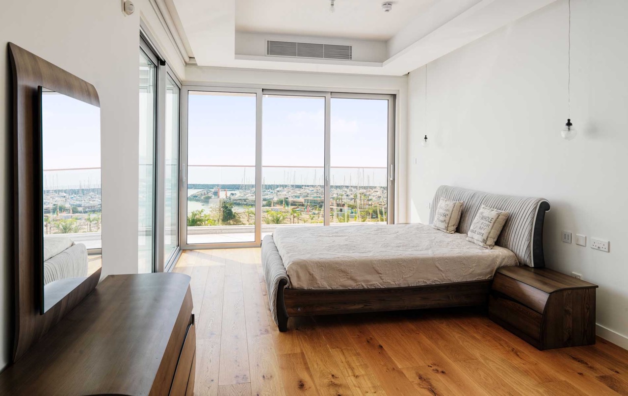 2 Bedrooms Apartment in St Raphael Resort & Marina