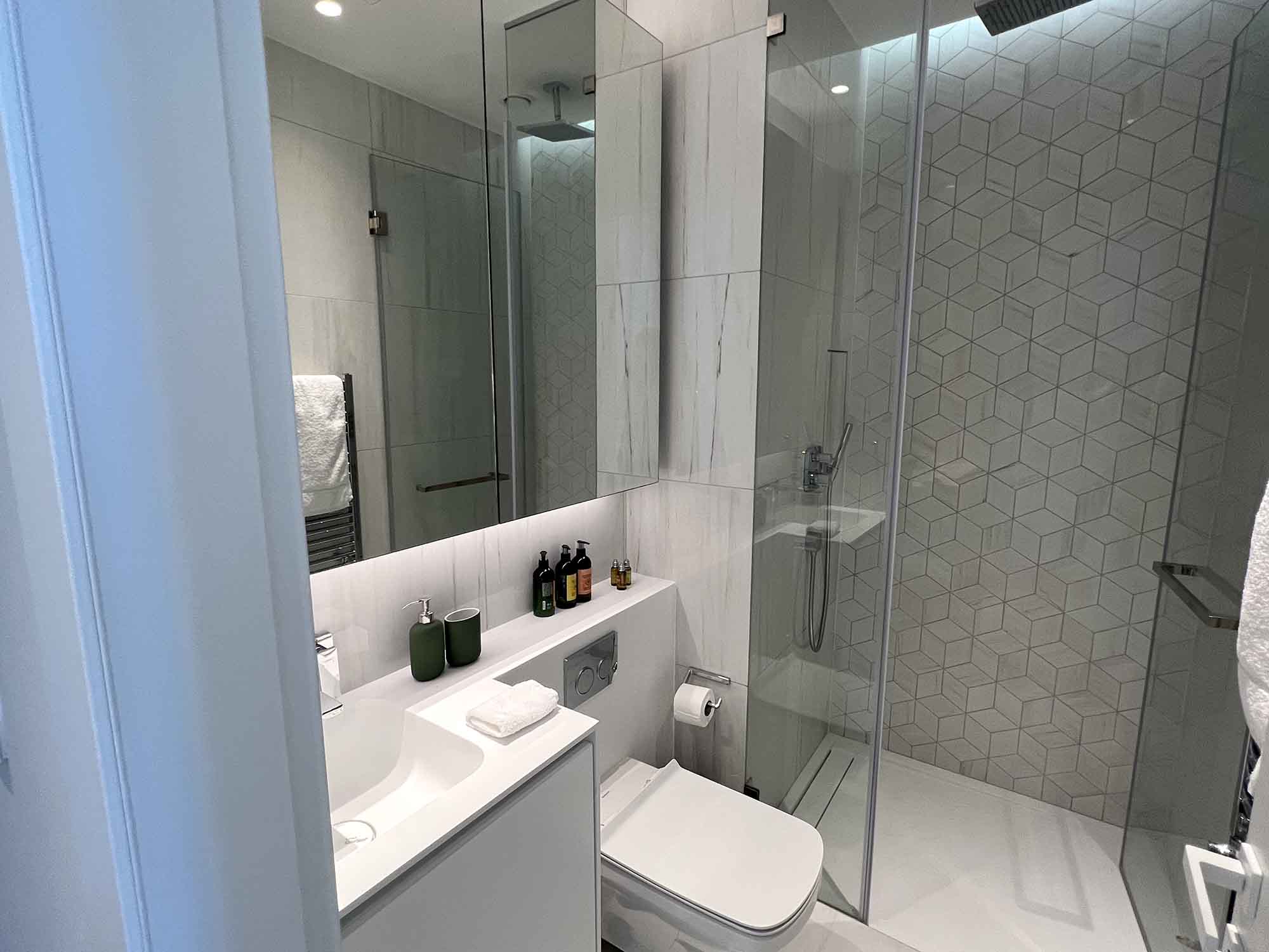 2 Bedrooms Apartment in 117-123 Vasileos Georgiou A