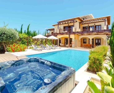 Faboulous Sea Views