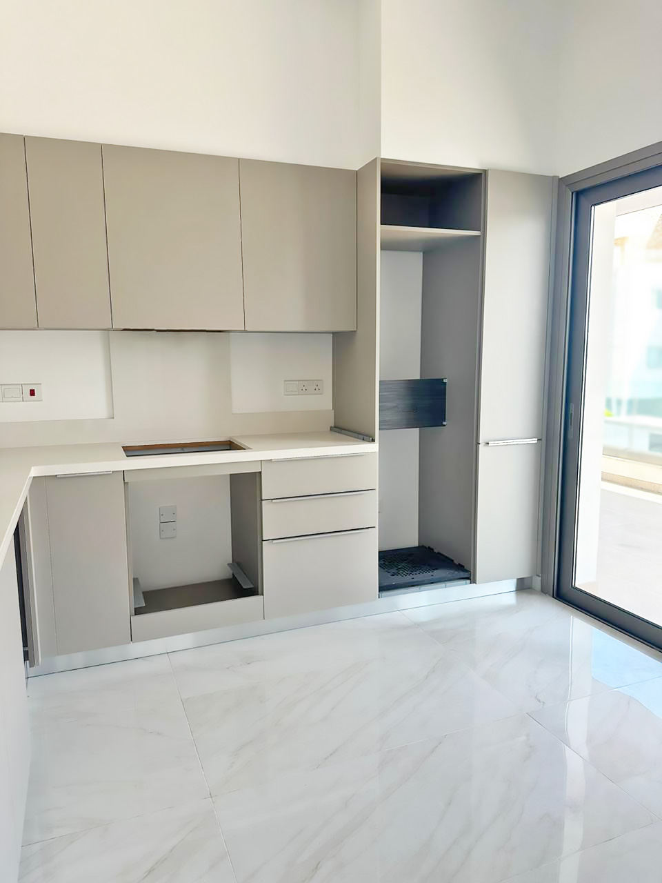 2 Bedrooms Apartment in Panayioti Tsaggari 64,