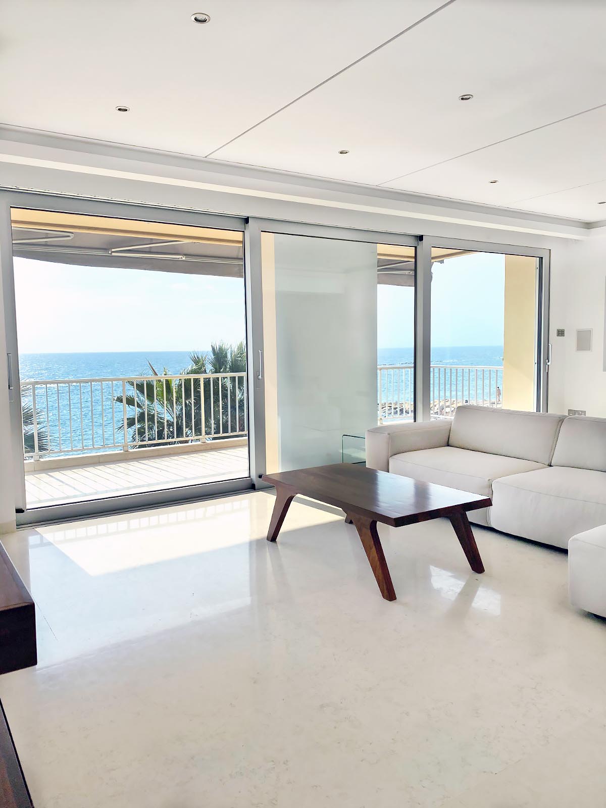 3 Bedrooms Apartment in Vasileos Georgiou A