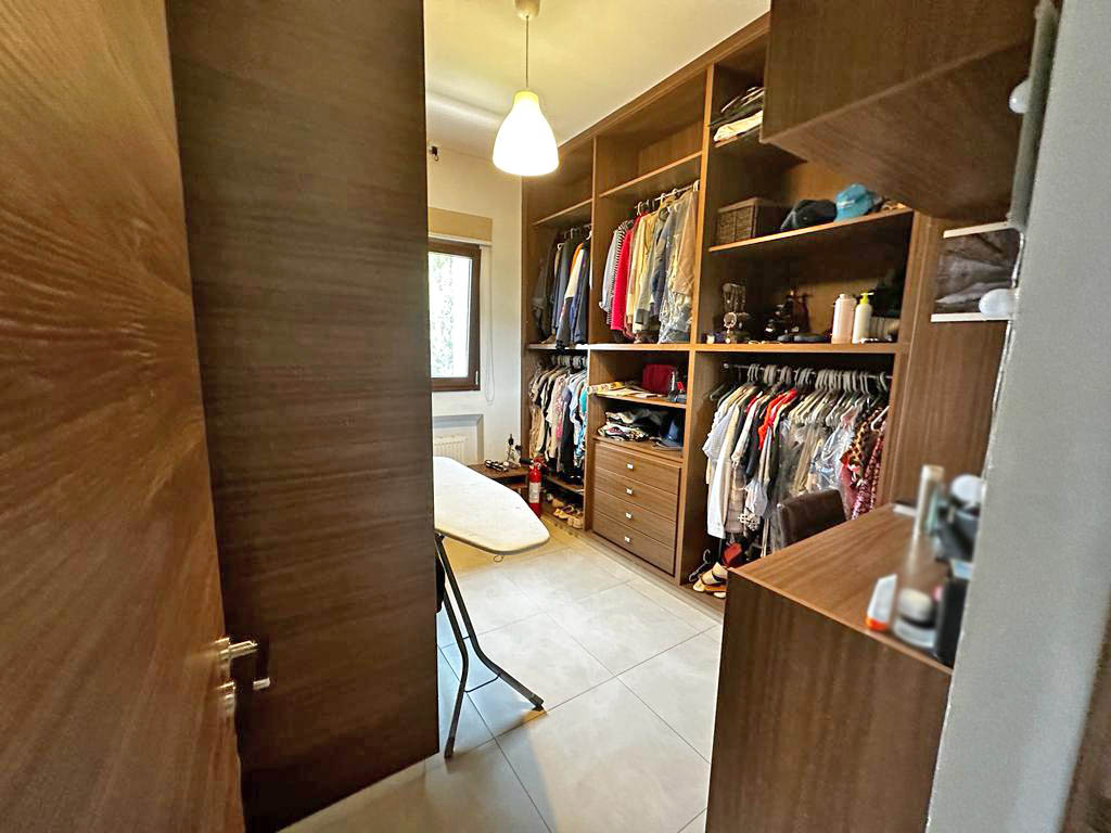 5 Bedrooms Villa in Potamos Yermasoyias