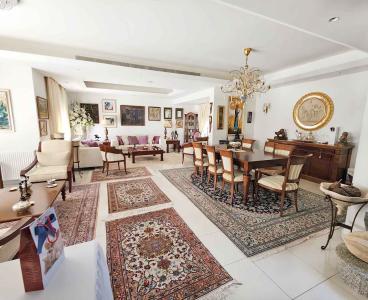 Stunning Spacious House