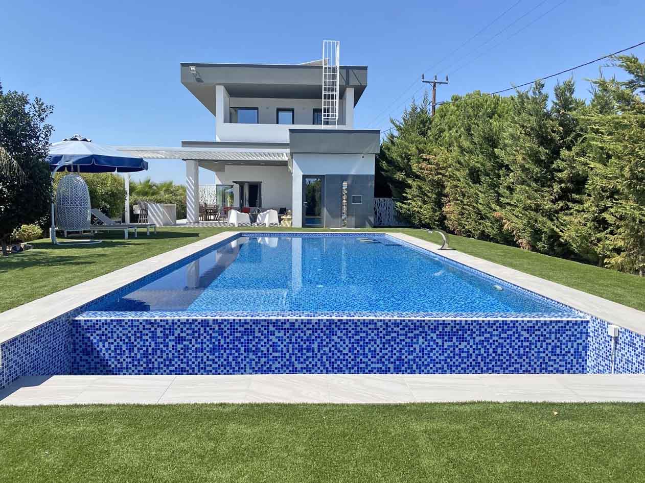 Ultra Luxury House