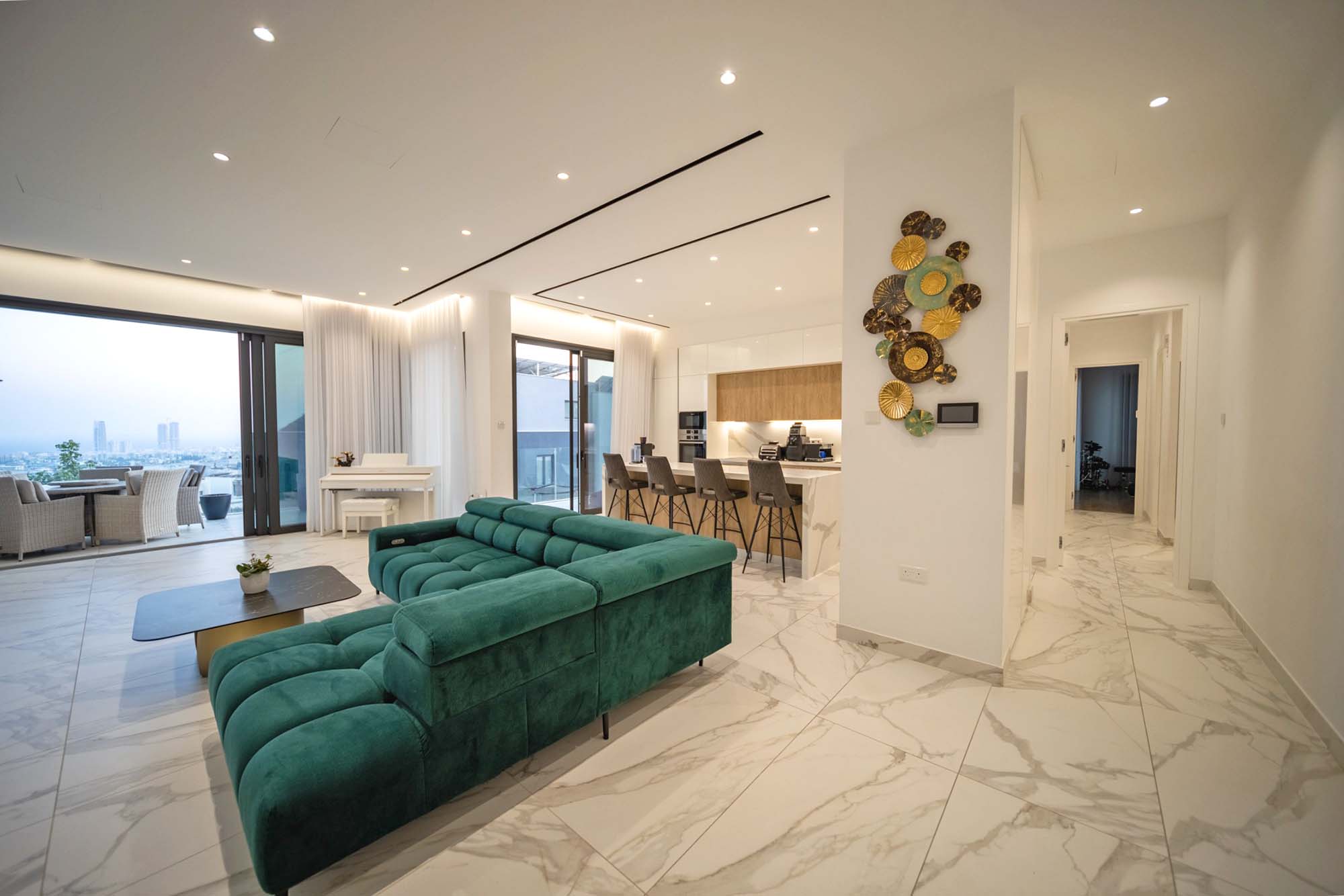 4 Bedrooms Apartment in Charalambou mouskou