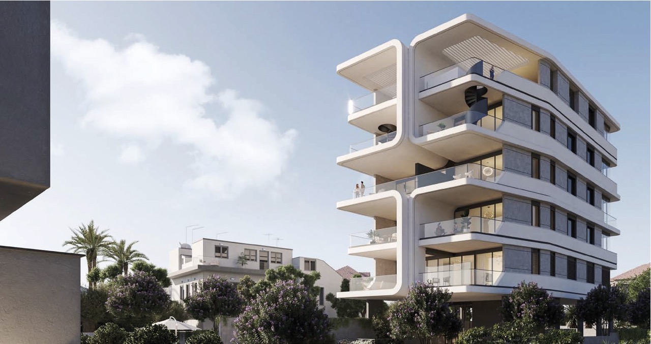 3 Bedrooms Apartment in Parekklisia