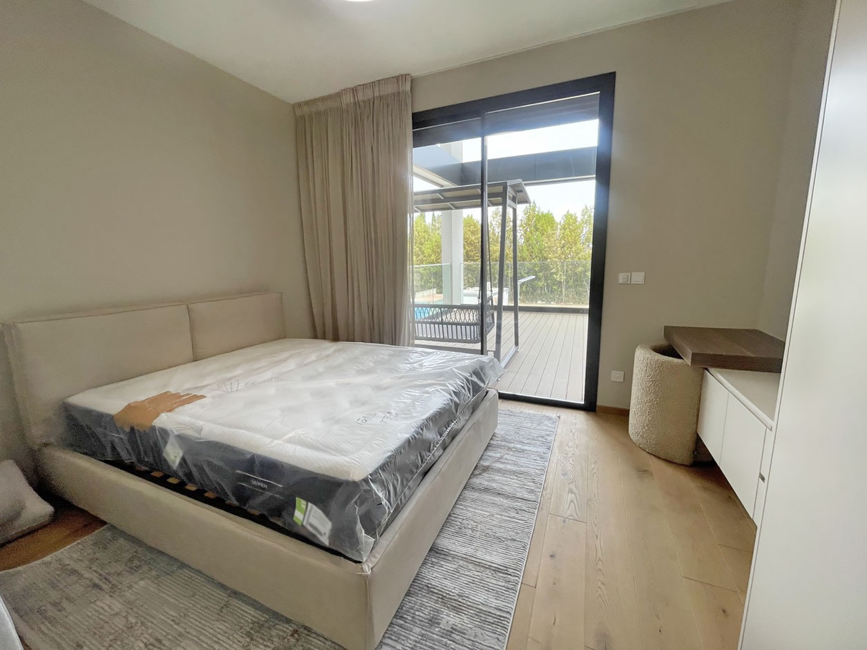 3 Bedrooms Penthouse in Foti Pitta 10A-10B