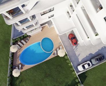 Penthouse with Pool