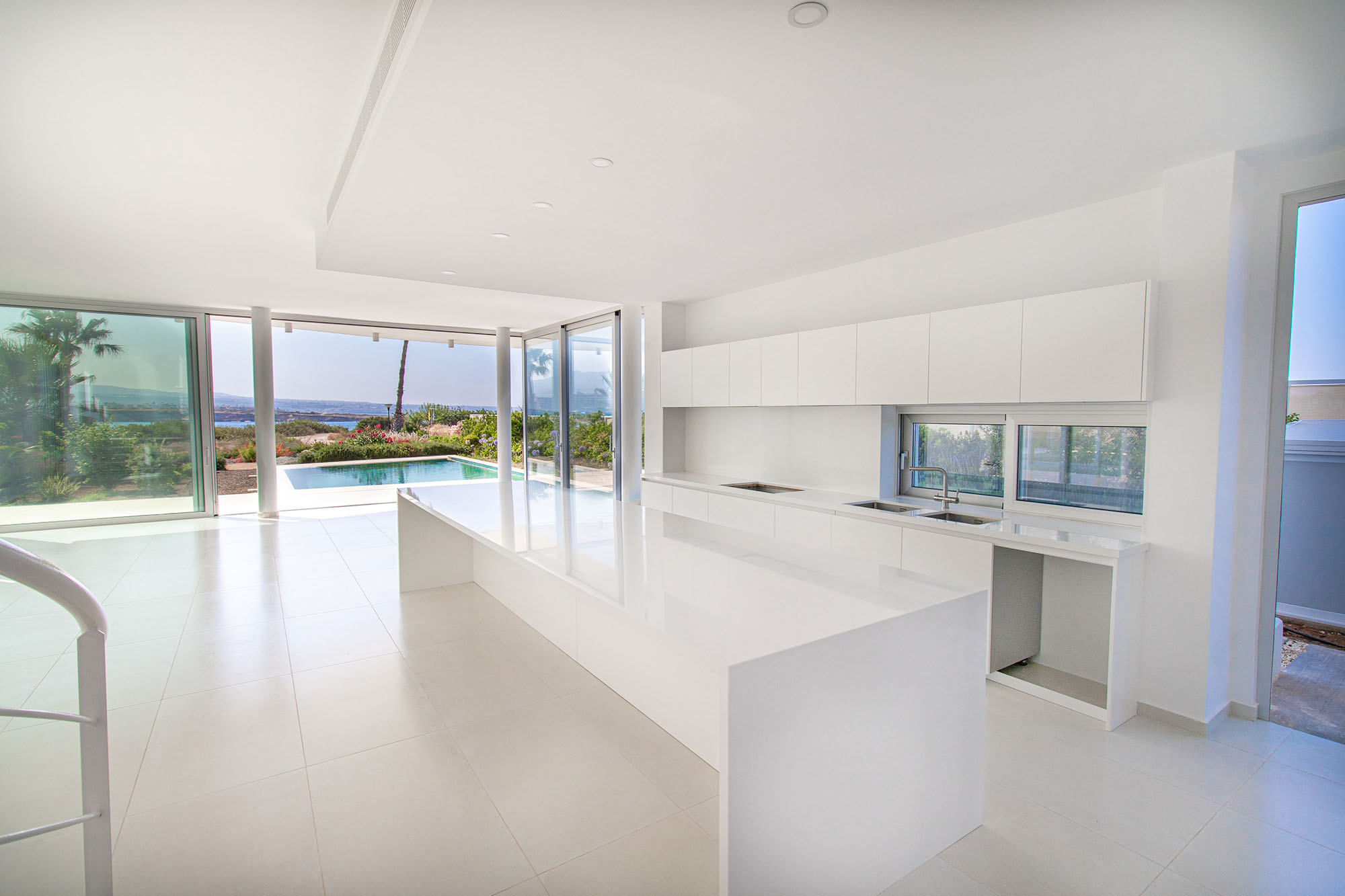 Villa in Pegeia - Image 2