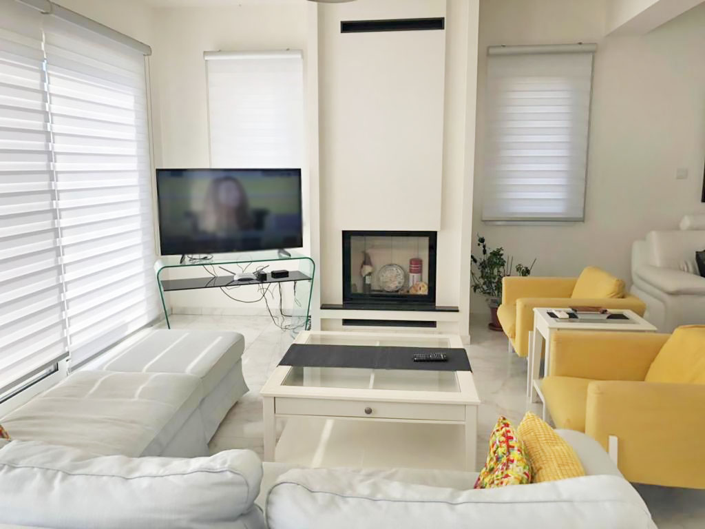 4 Bedrooms House in Aristoteli Valaoriti 13