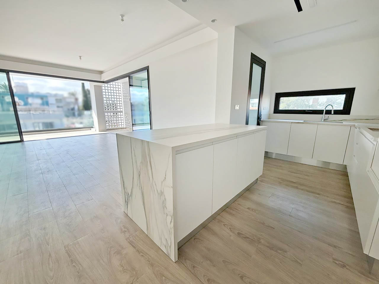 3 Bedrooms Apartment in Agios Andreas