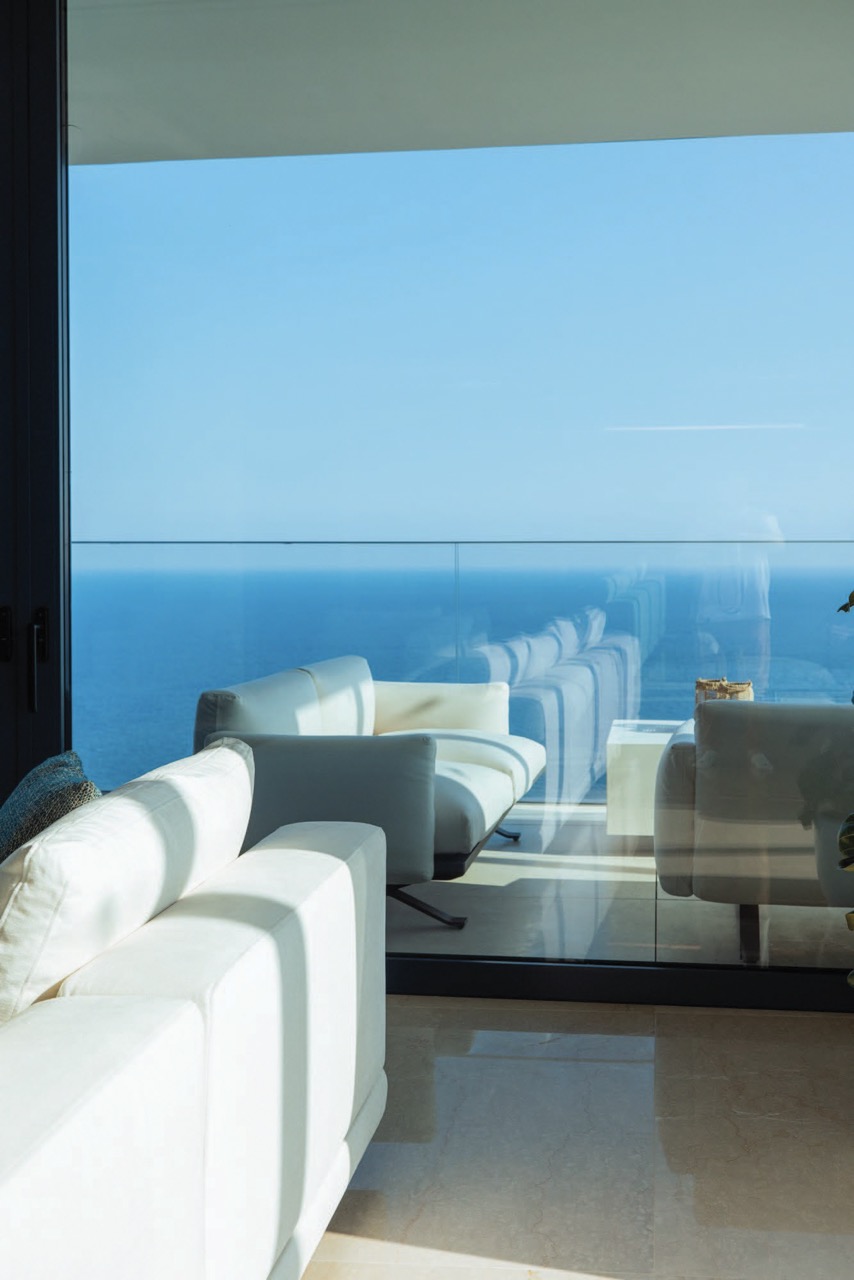 2 Bedrooms Apartment in 10 Amathountos Ave.