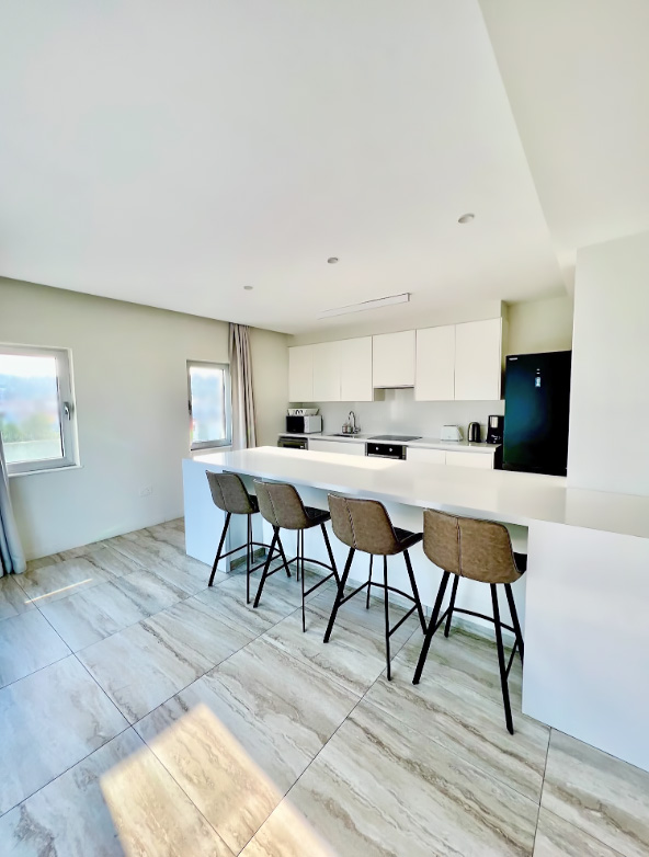 3 Bedrooms Apartment in Tasou isaac