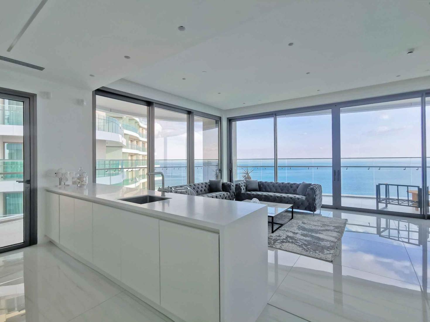 Luxurious Sea front Investment