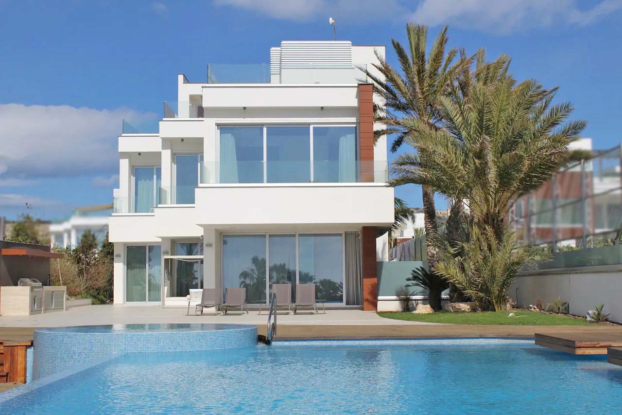 Modern Coastal Villa