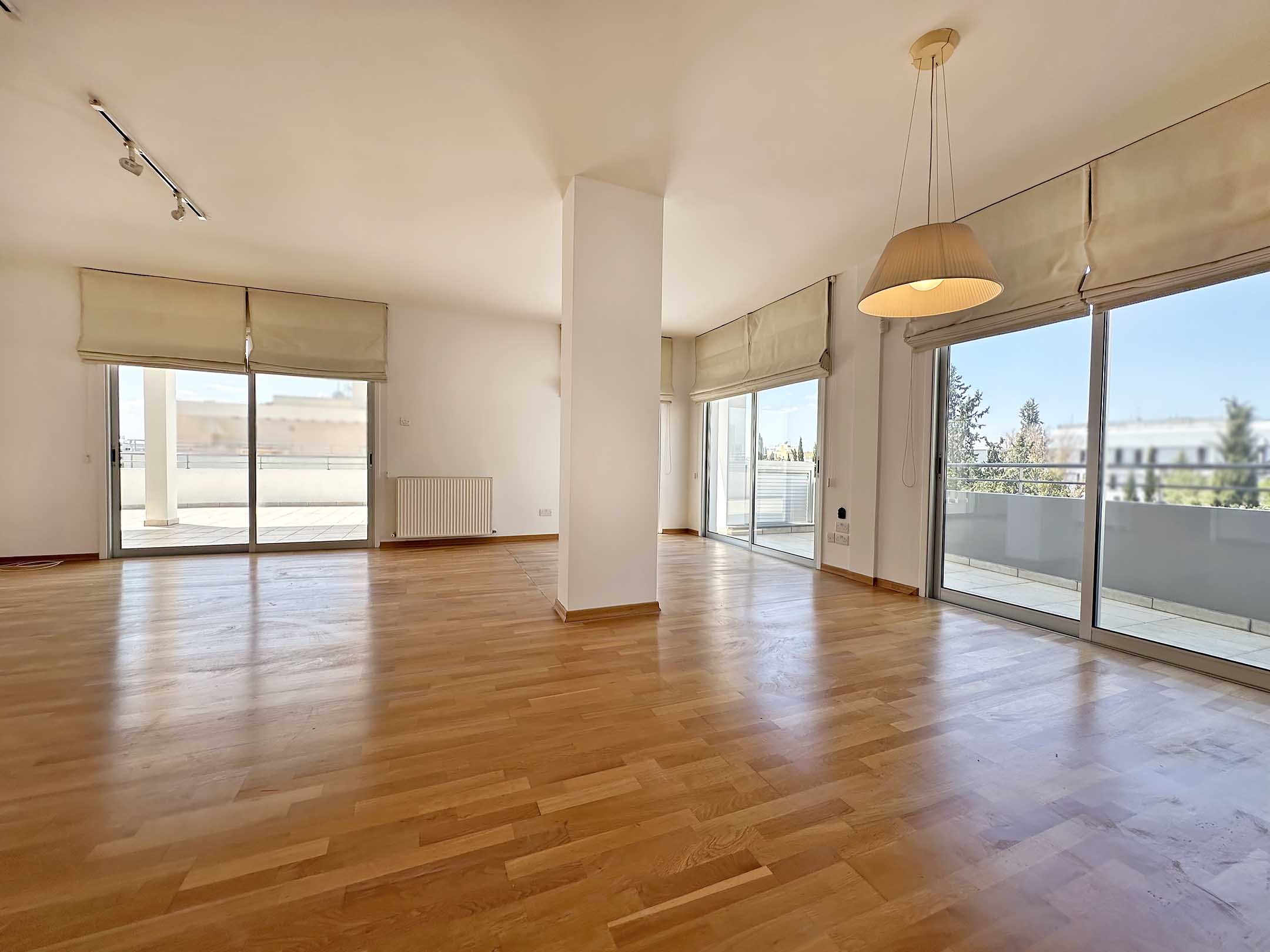 3 Bedrooms Penthouse in Costa Varnali Street 12