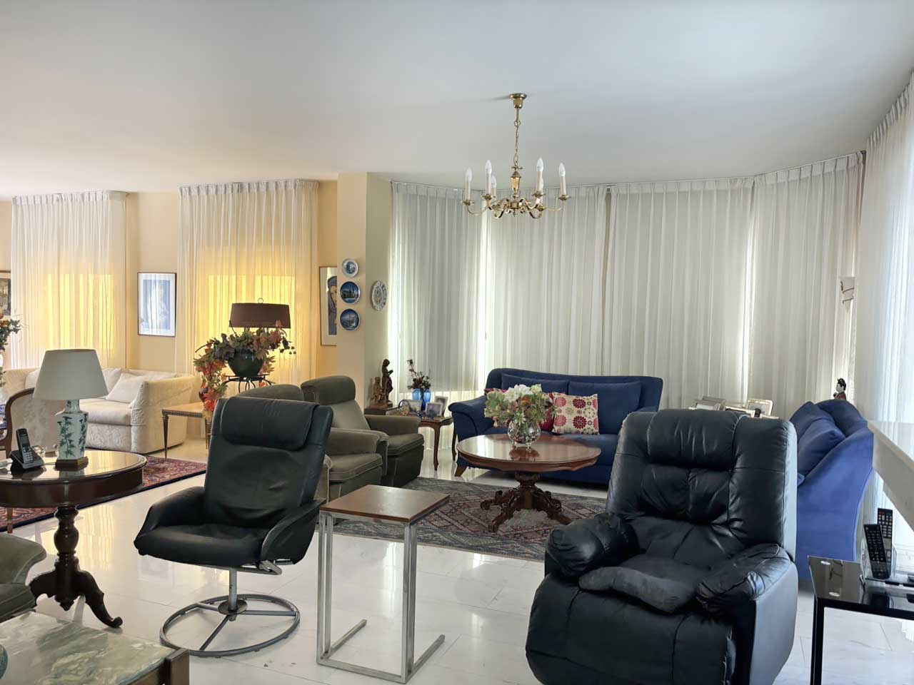 4 Bedrooms House in Varnali 17