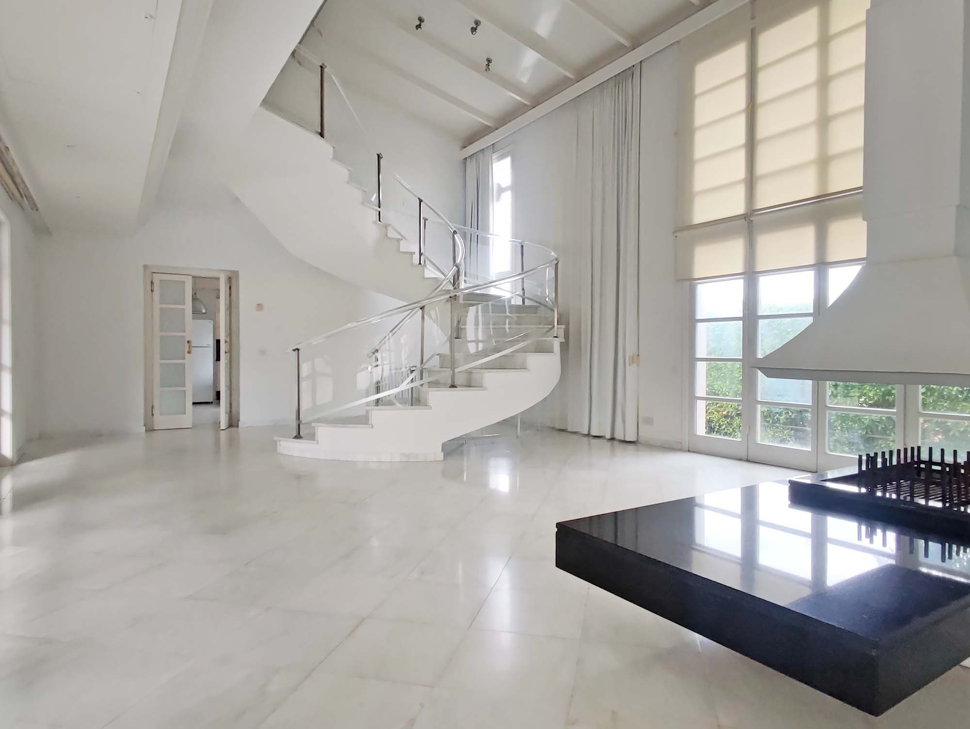 5 Bedrooms House in Athoy 7