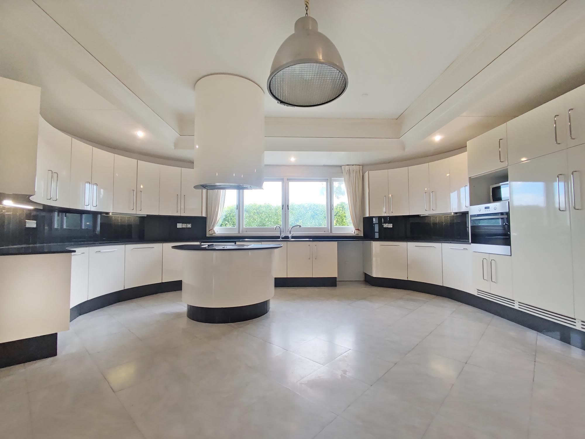 5 Bedrooms House in Athoy 7