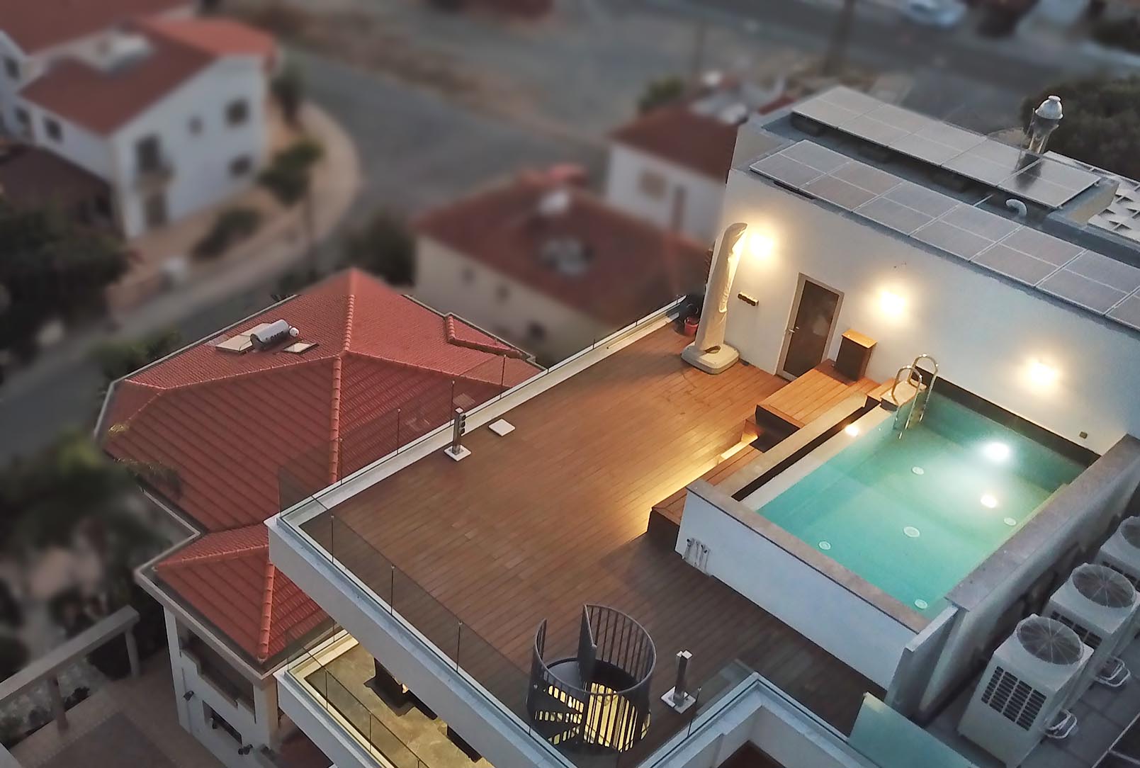 3 Bedrooms Penthouse in Columbia