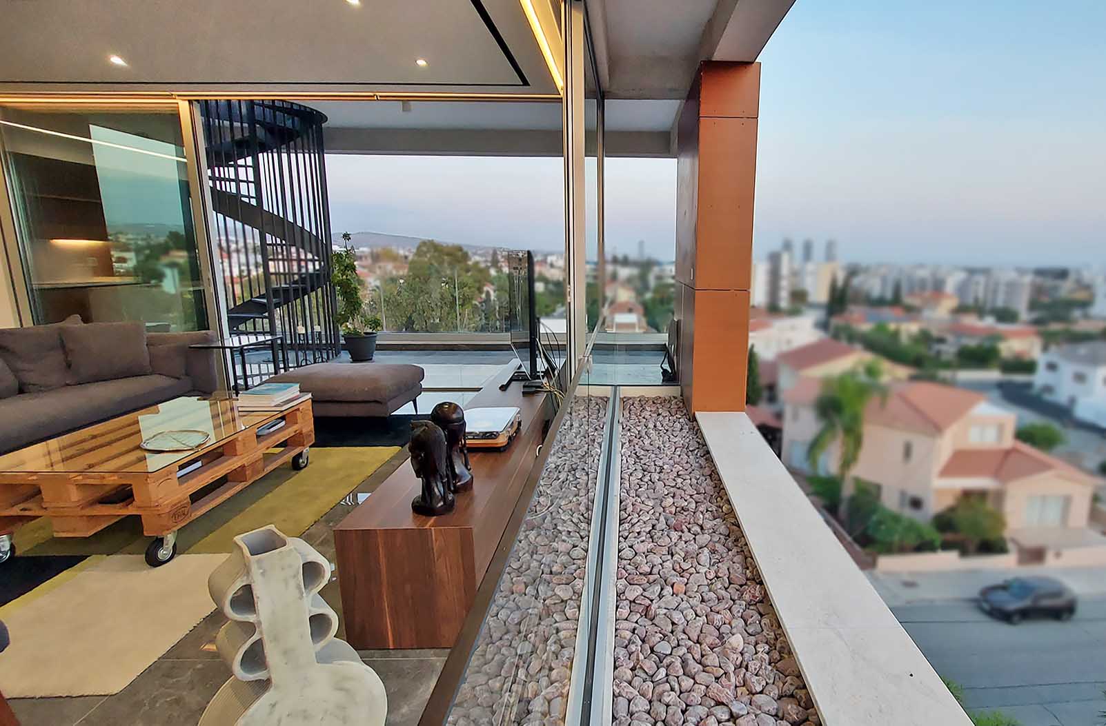 3 Bedrooms Penthouse in Columbia