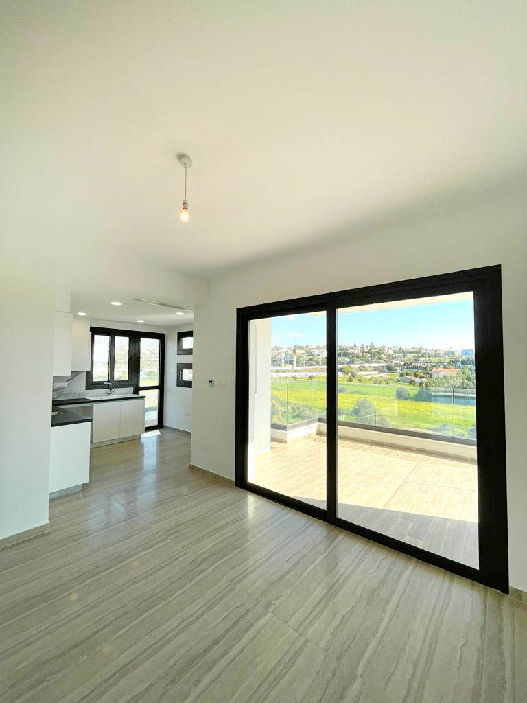 2 Bedrooms Apartment in Potamos Yermasoyias