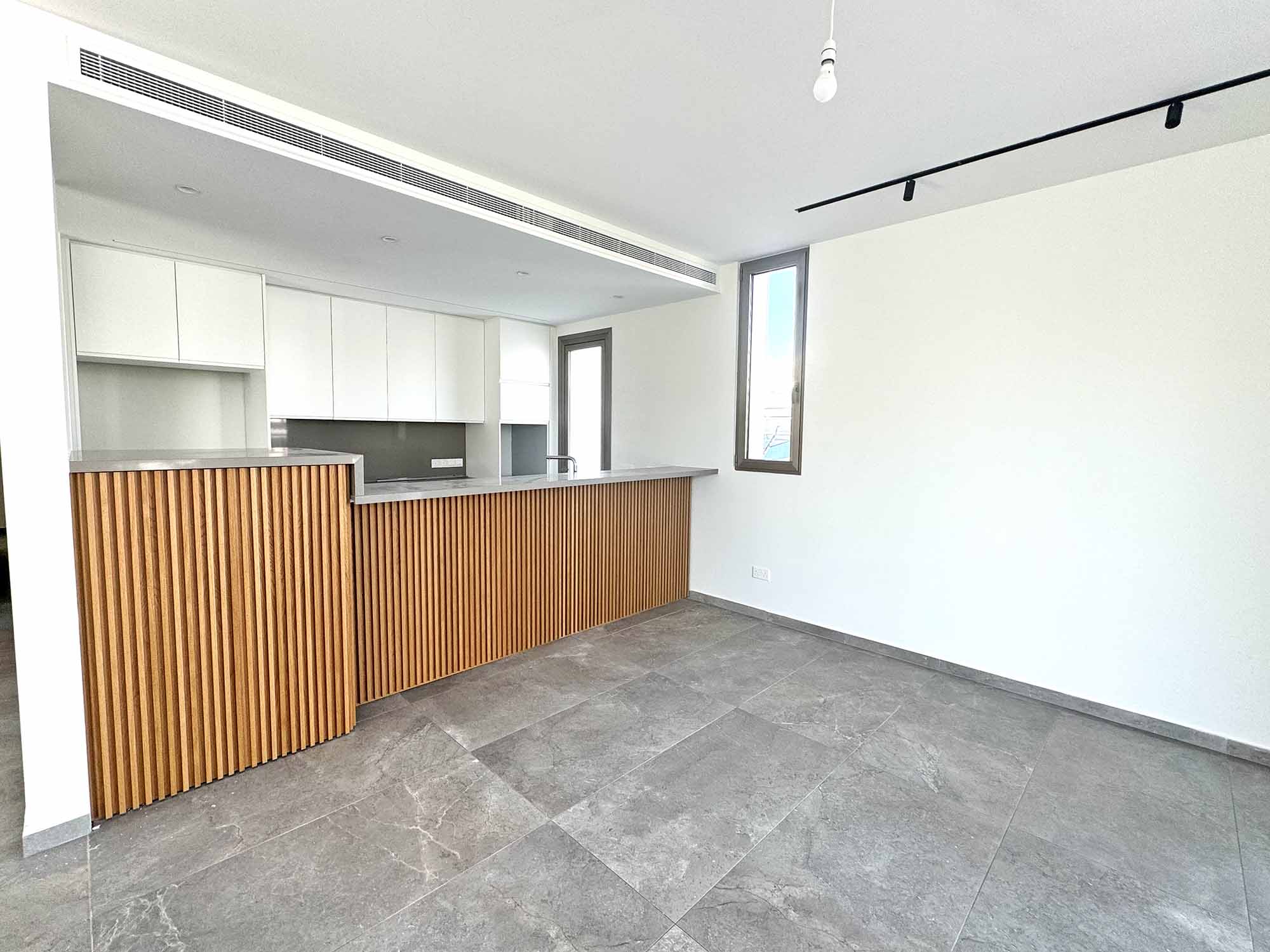 3 Bedrooms Apartment in Ermoupoleos 9