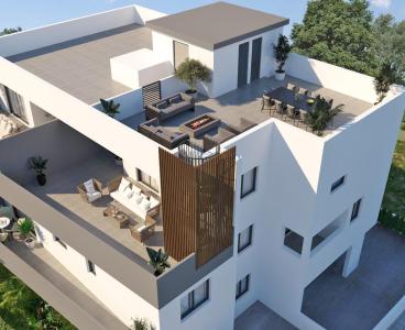 Elegant Penthouse|Generous Roof Garden