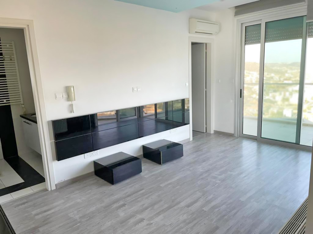 4 Bedrooms Villa in Ayios Athanasios