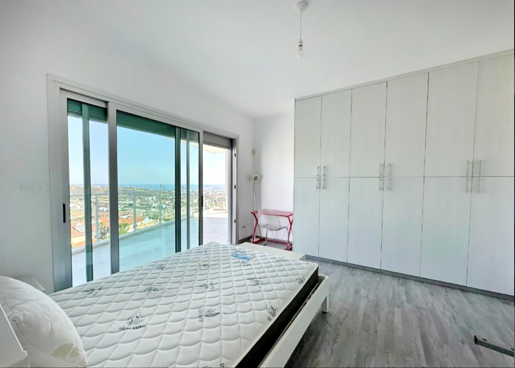 4 Bedrooms Villa in Ayios Athanasios