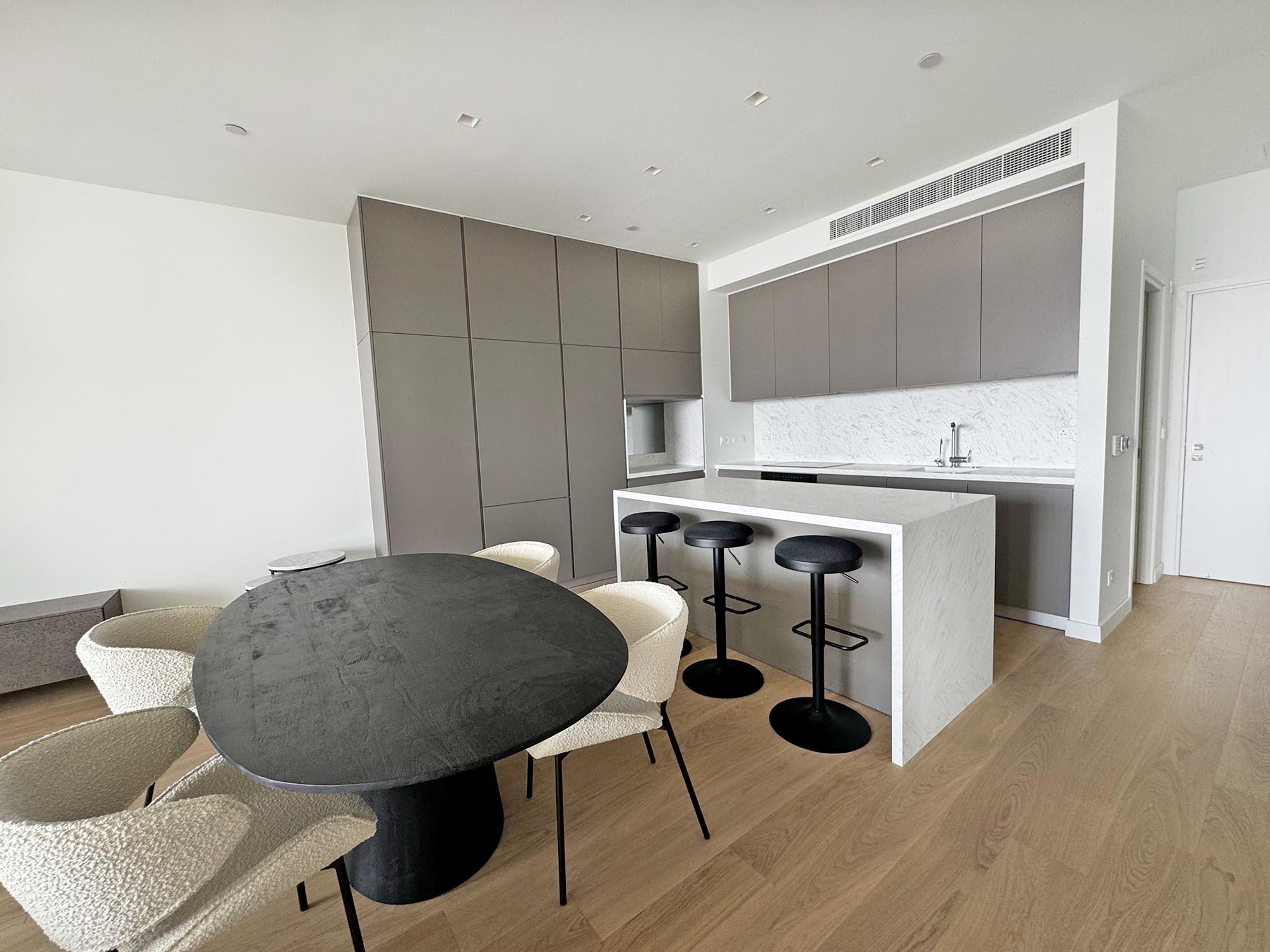 3 Bedrooms Apartment in 44 Themistokli Dervi