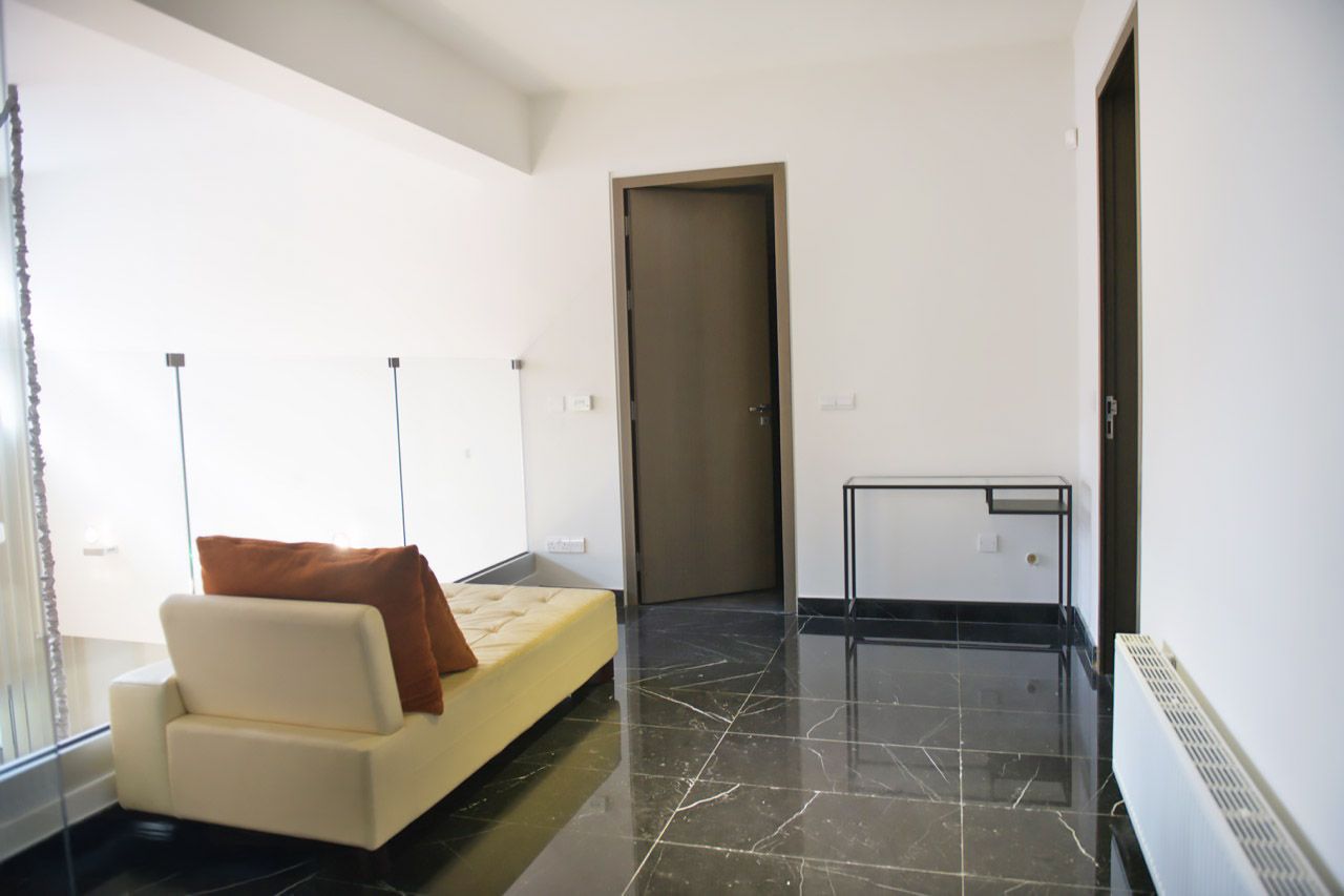 5 Bedrooms House in Akadimias 33