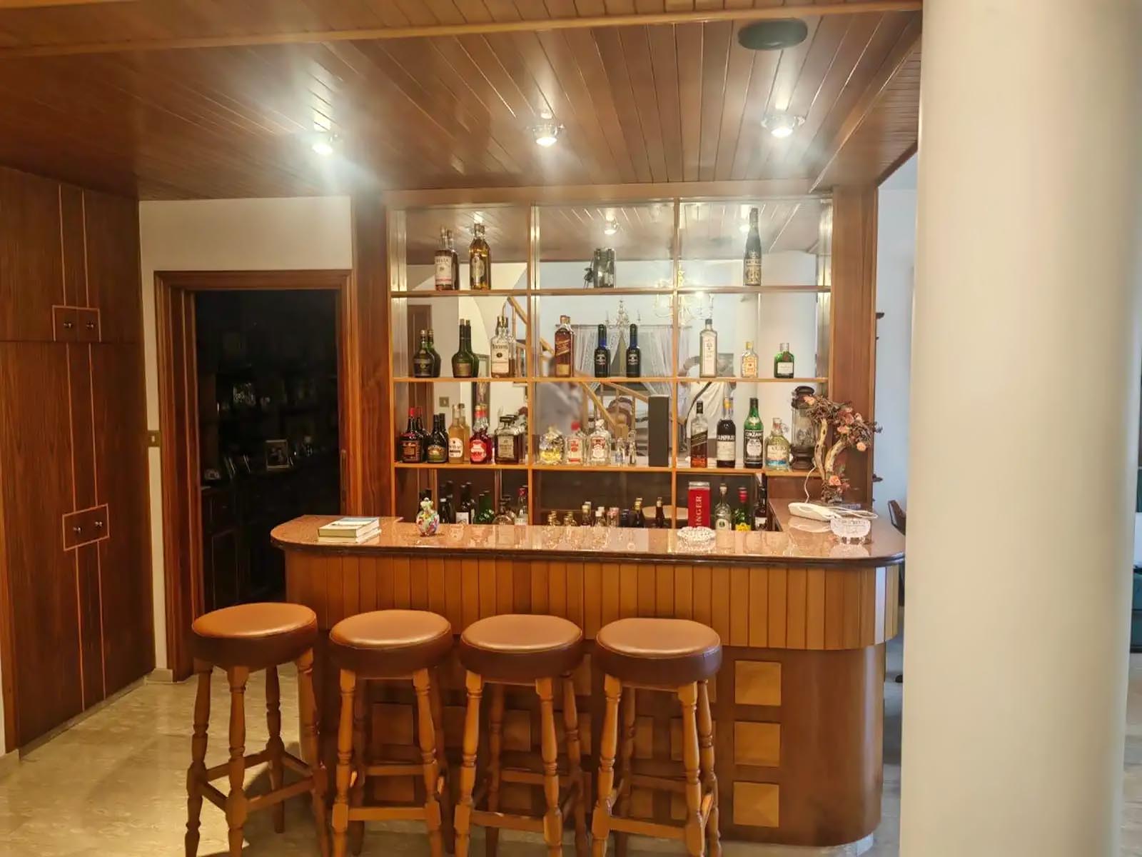 4 Bedrooms Villa in Ekali