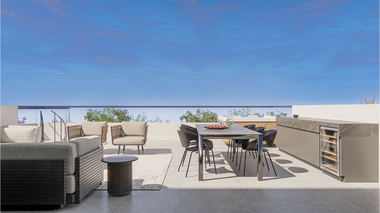 2 Bedrooms Penthouse in Hnomenon Ethnon