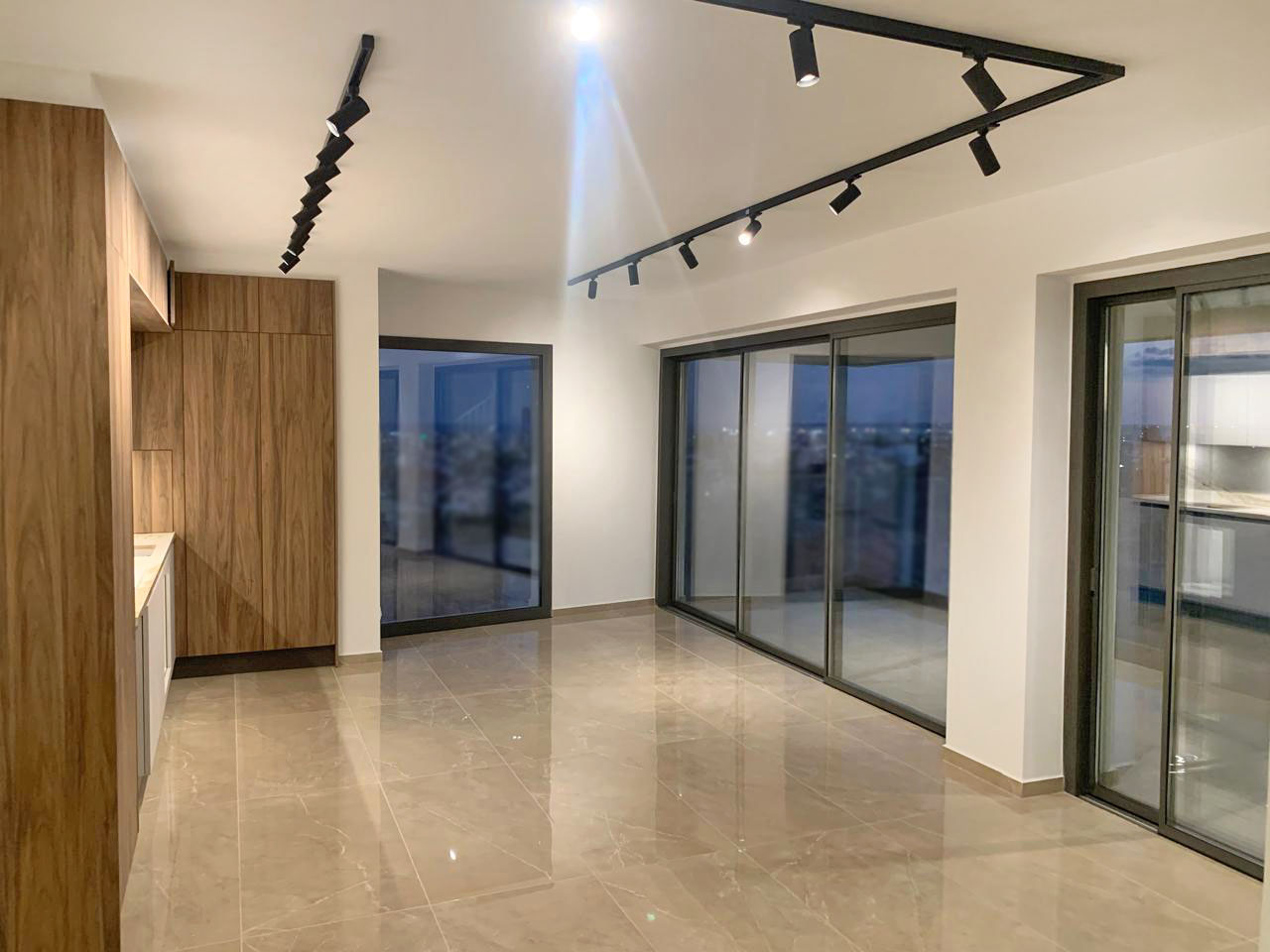 2 Bedrooms Penthouse in Ekali