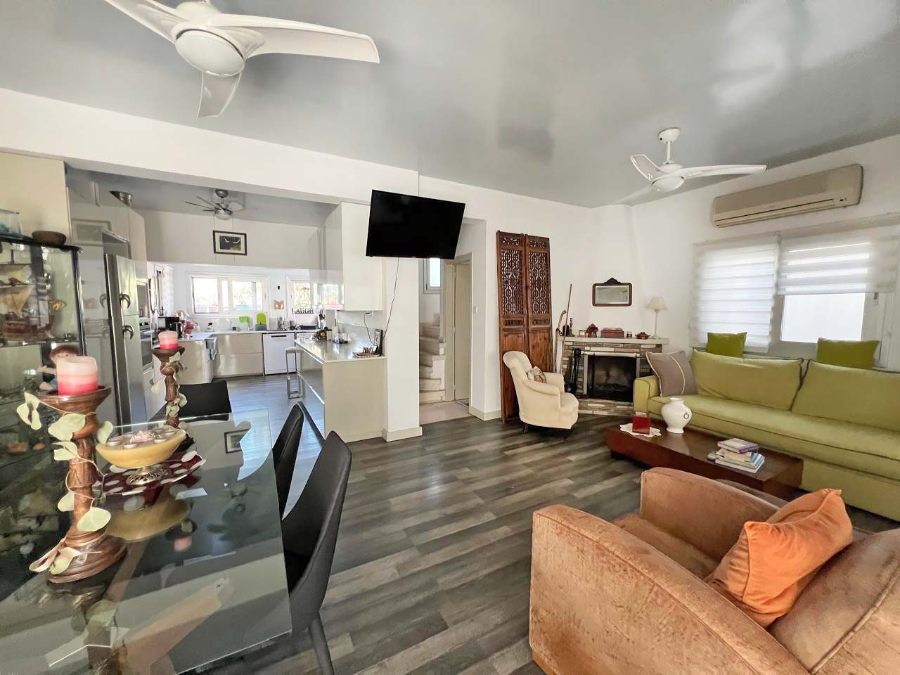 4 Bedrooms House in Leoforos Cape Greco