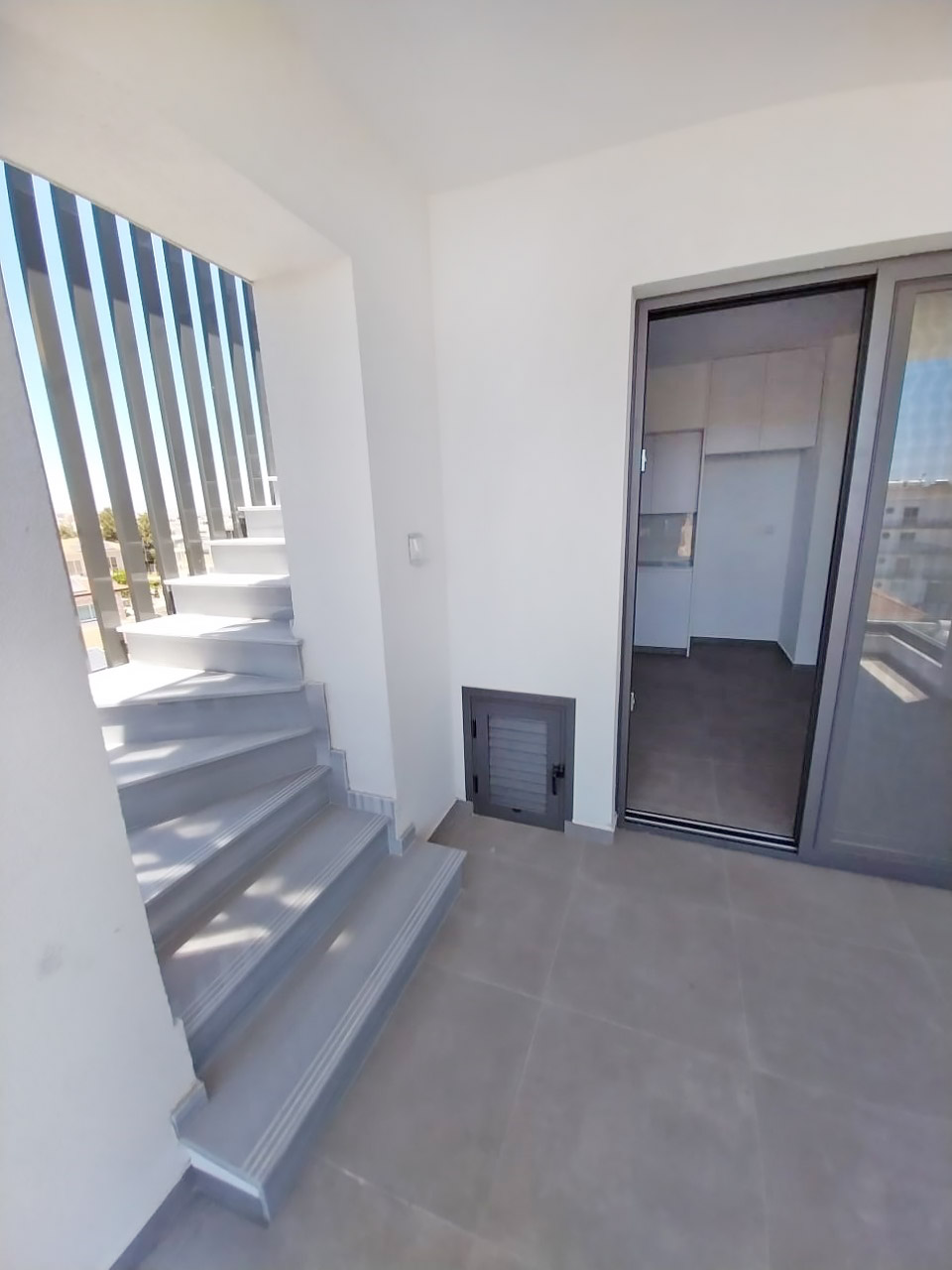 2 Bedrooms Penthouse in Marias Iordanidou