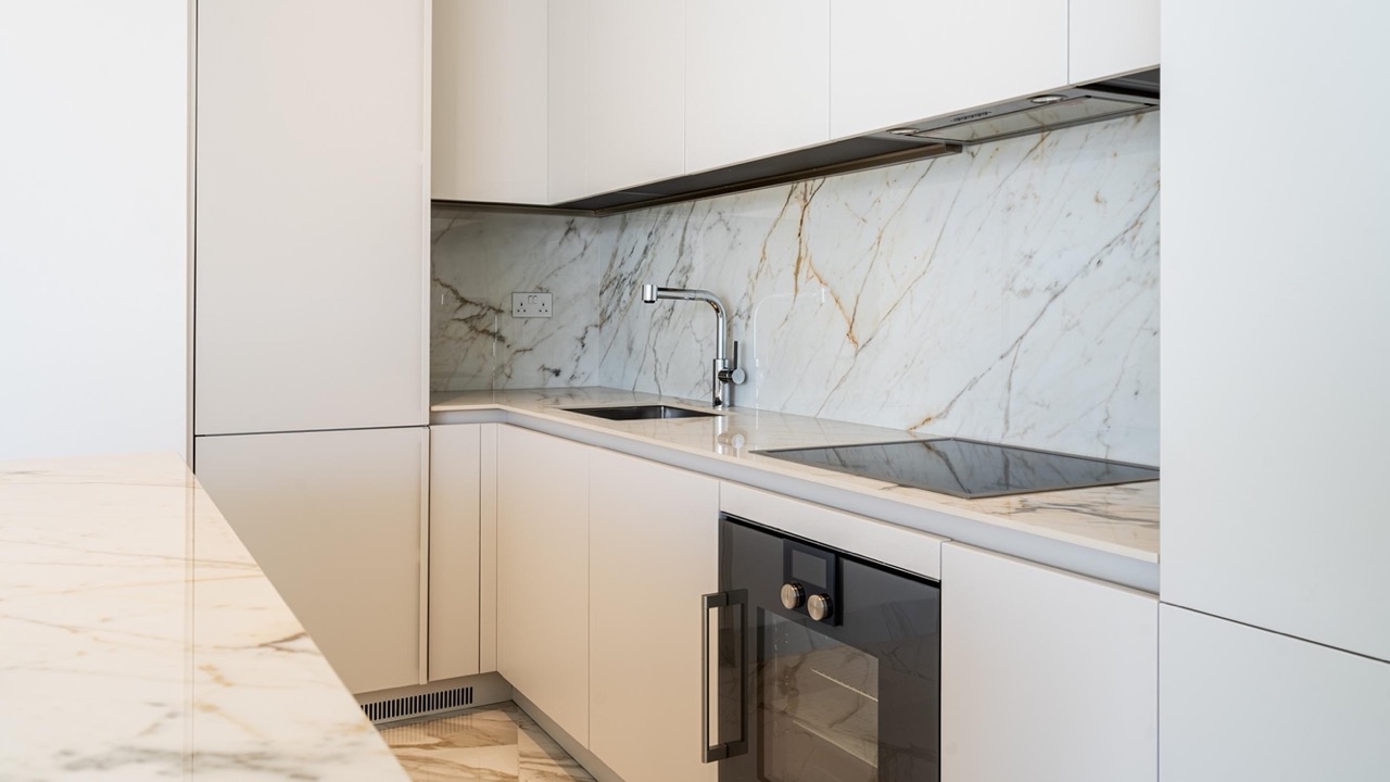 3 Bedrooms Apartment in Limassol Centre