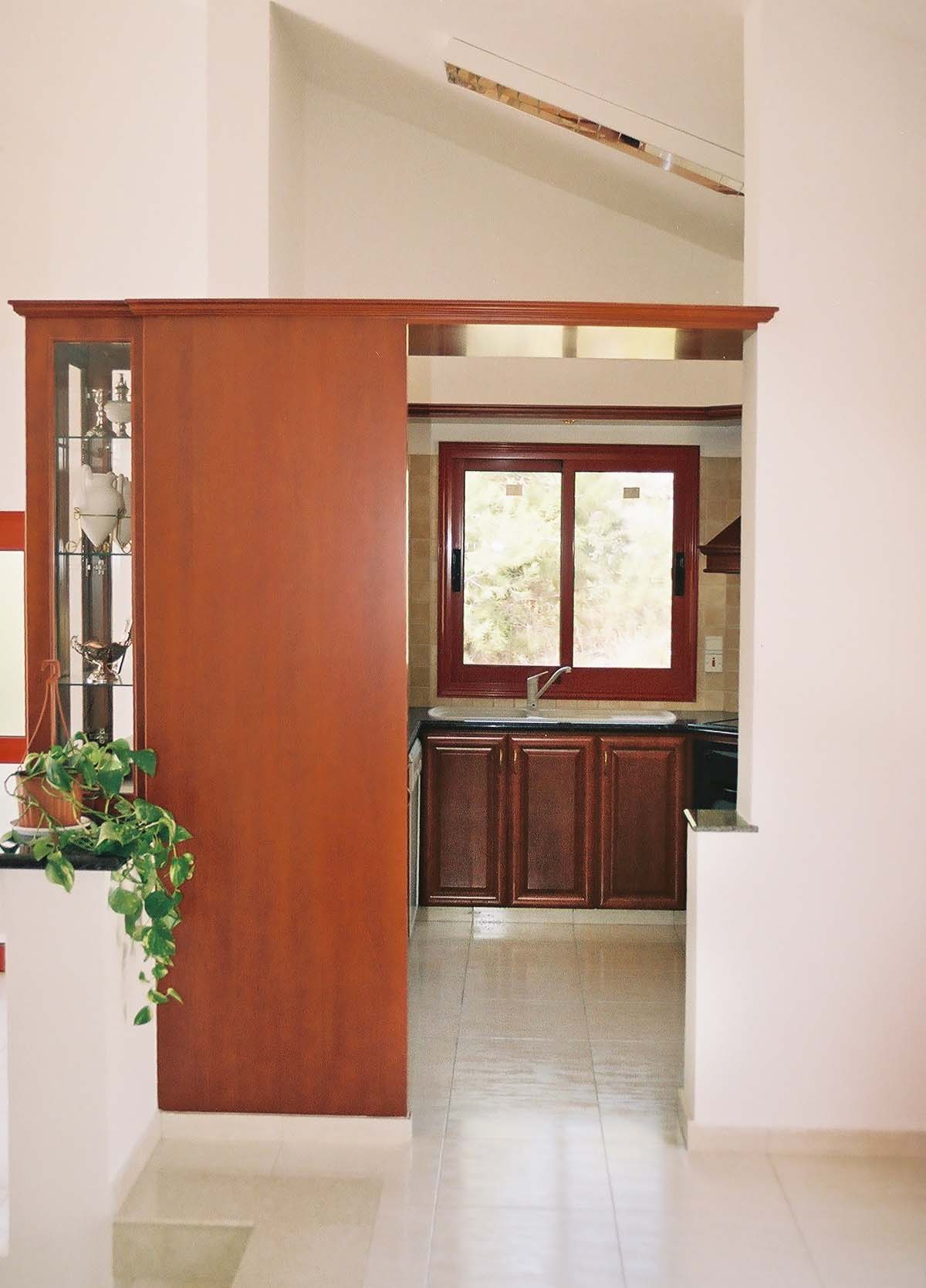 5 Bedrooms House in Limassol Suburbs