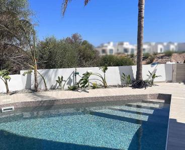 Family Holiday Retreat with seaview